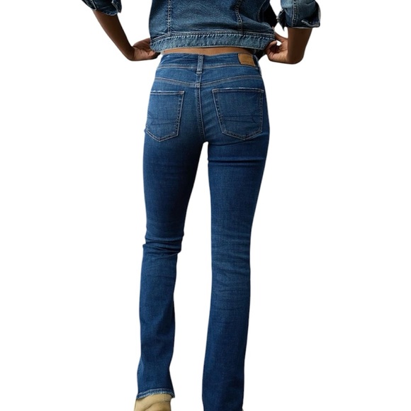 American Eagle Next Level Low-Rise Kick Bootcut Jeans size 8 - Picture 5 of 14